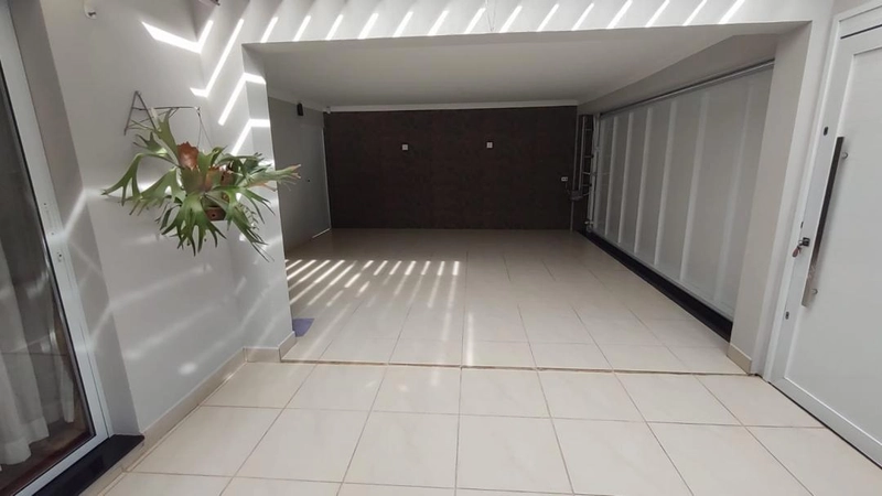 : 2ª foto da galeria de imagens do imóvel