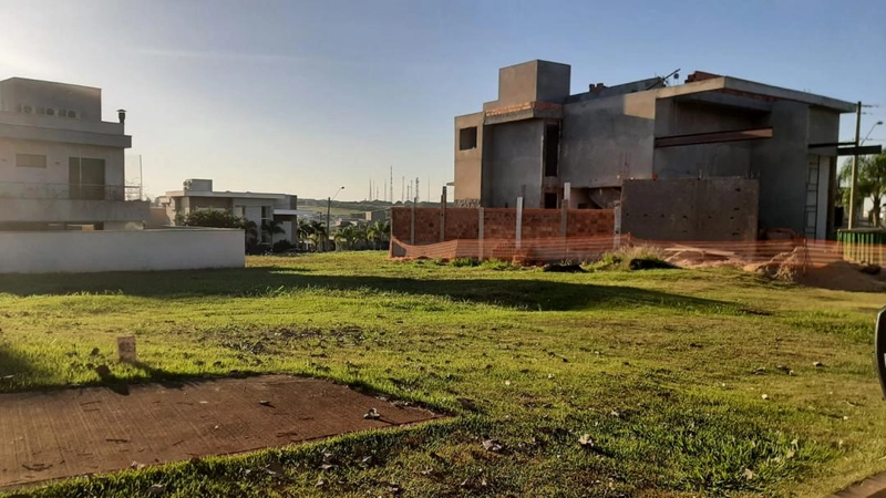 : 2ª foto da galeria de imagens do imóvel