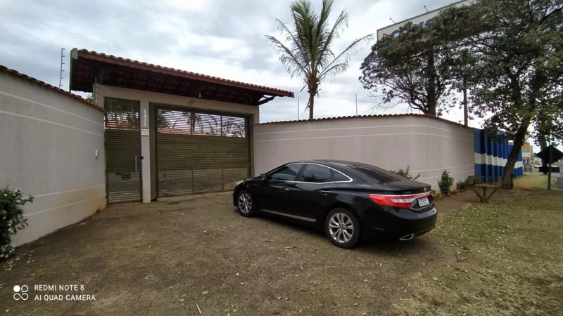 : 2ª foto da galeria de imagens do imóvel