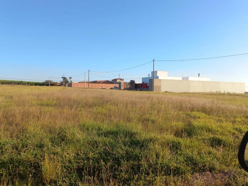 : 2ª foto da galeria de imagens do imóvel