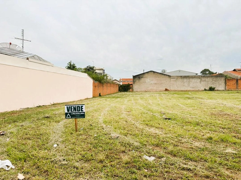 : 2ª foto da galeria de imagens do imóvel