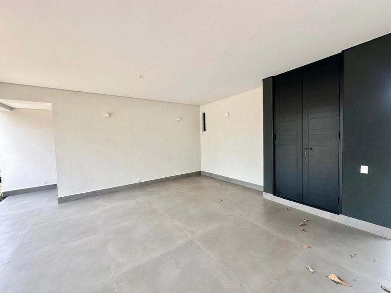 : 2ª foto da galeria de imagens do imóvel