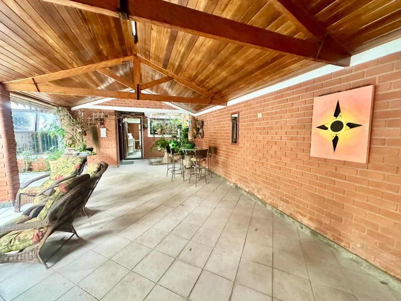 : 2ª foto da galeria de imagens do imóvel