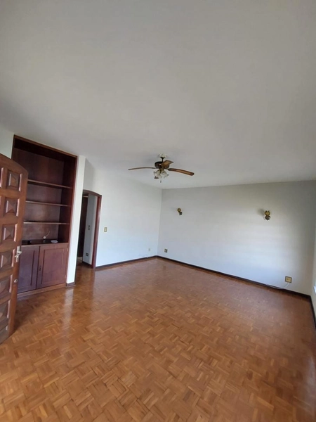 : 2ª foto da galeria de imagens do imóvel