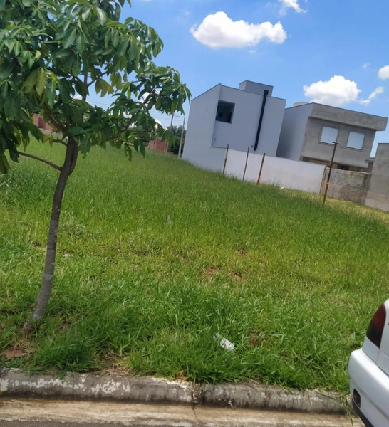 : 2ª foto da galeria de imagens do imóvel