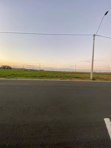 : 2ª foto da galeria de imagens do imóvel