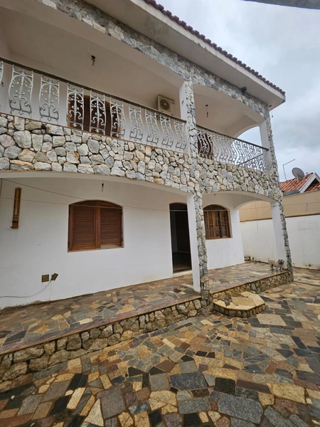 : 2ª foto da galeria de imagens do imóvel