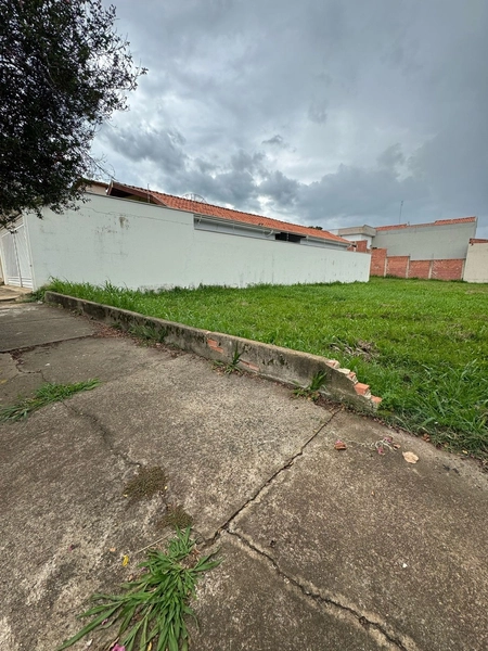 TERRENO A VENDA EM SALTINHO COM 342 M², TOPOGRAFIA PLANA: 1ª foto da galeria de imagens do imóvel