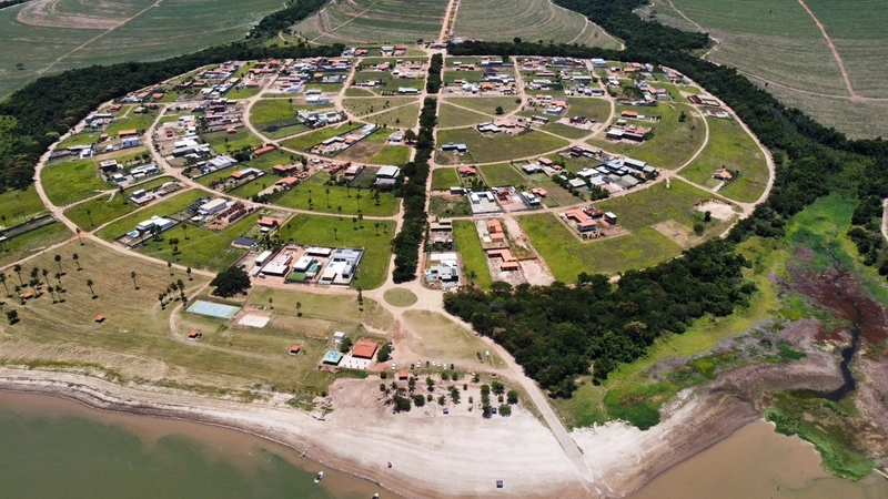 TERRENO A VENDO NO CONDOMÍNIO VELEIROS: 2ª foto da galeria de imagens do imóvel