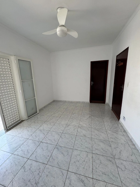 CASA VENDA NO BAIRRO ASTURIAS COM 3 DORMITÓRIOS E 1 SUÍTE: 18ª foto da galeria de imagens do imóvel