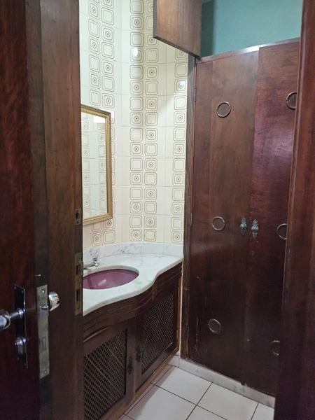 CASA A VENDA NO CENTRO COM 4 DORMITÓRIOS (1 SUÍTE): 22ª foto da galeria de imagens do imóvel