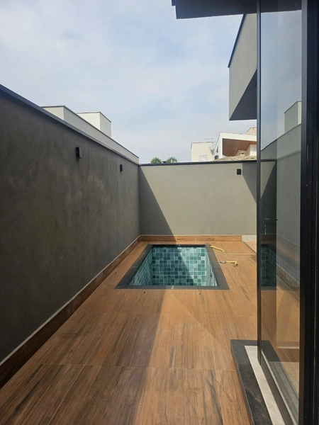 CASA A VENDA CONDOMÍNIO VIVAMUS COM 3 SUÍTES E PISCINA: 24ª foto da galeria de imagens do imóvel