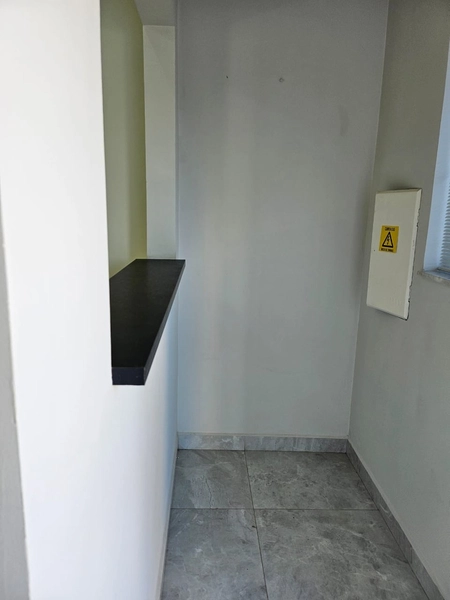 CASA COMERCIAL À VENDA  BAIRRO ALTO COM 67 M²: 2ª foto da galeria de imagens do imóvel