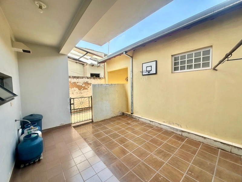 Casa à venda 3 dormitórios, suíte, piscina - Alemães - Piracicaba-SP: 23ª foto da galeria de imagens do imóvel