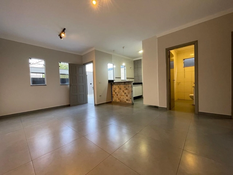 CASA A VENDA COM QUINTAL, COM 3 DORMITÓRIOS BAIRRO BERTOLUCCI: 8ª foto da galeria de imagens do imóvel