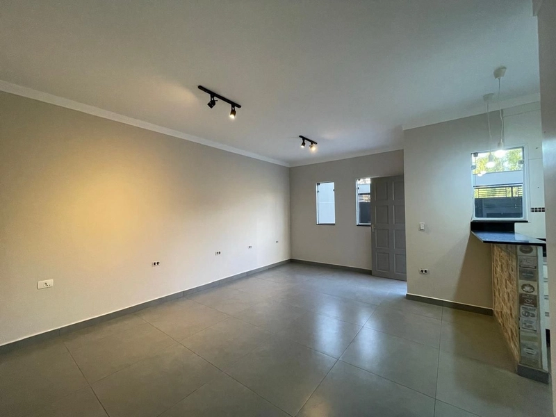 CASA A VENDA COM QUINTAL, COM 3 DORMITÓRIOS BAIRRO BERTOLUCCI: 11ª foto da galeria de imagens do imóvel