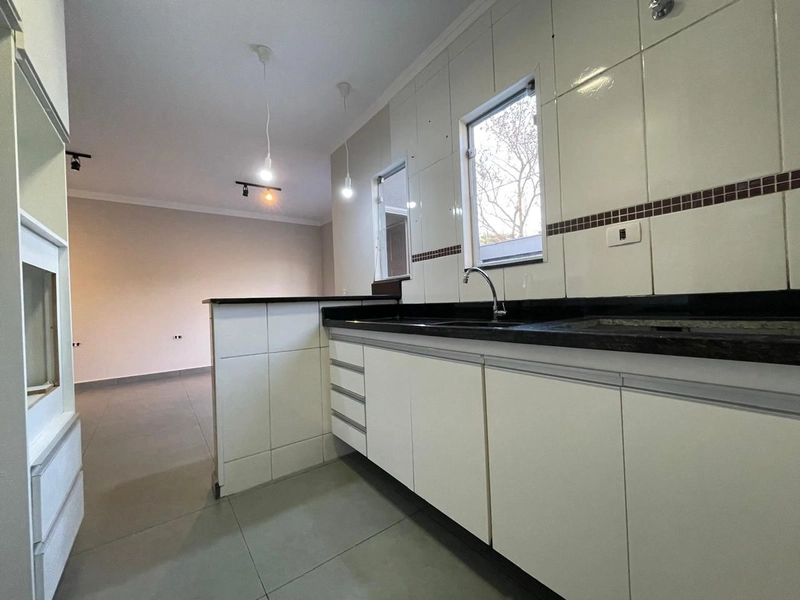 CASA A VENDA COM QUINTAL, COM 3 DORMITÓRIOS BAIRRO BERTOLUCCI: 9ª foto da galeria de imagens do imóvel