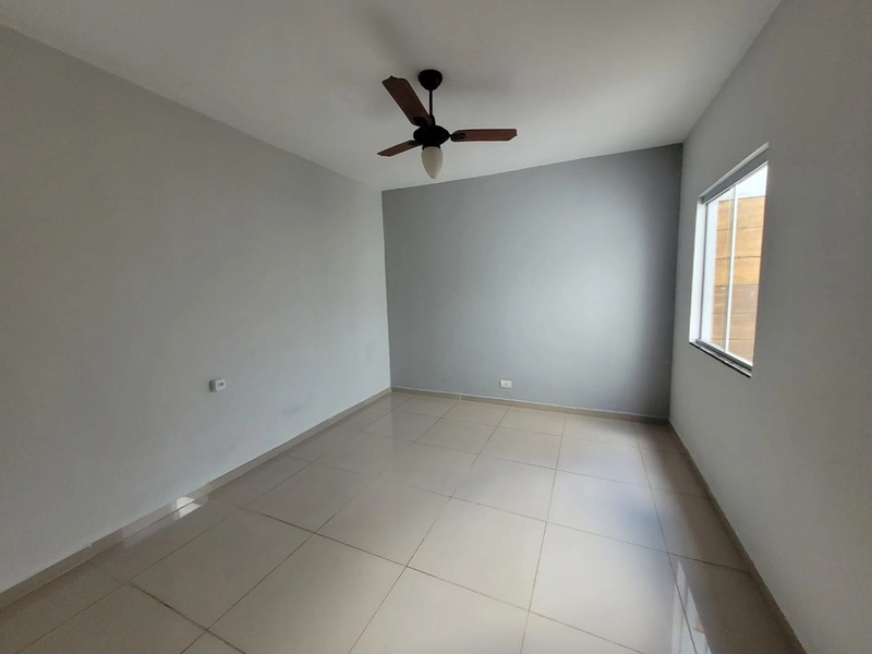 CASA A VENDA TIPO SOBRADO COM 3 DORMITÓRIOS JARDIM PETROPOLIS: 4ª foto da galeria de imagens do imóvel