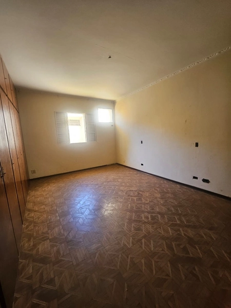 CASA A VENDA COM 350 M² DE TERRENO 3 DORMITÓRIOOS: 13ª foto da galeria de imagens do imóvel