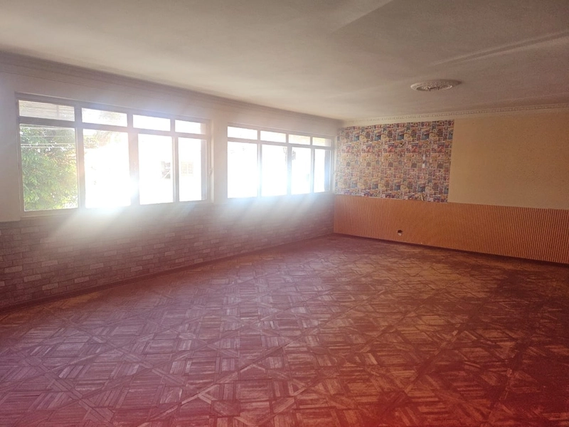 CASA A VENDA COM 350 M² DE TERRENO 3 DORMITÓRIOOS: 5ª foto da galeria de imagens do imóvel