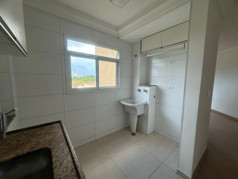 APARTAMENTO A VENDA BAIRRO DOIS CORREGOS COM 56 M² E ELEVADOR: 3ª foto da galeria de imagens do imóvel