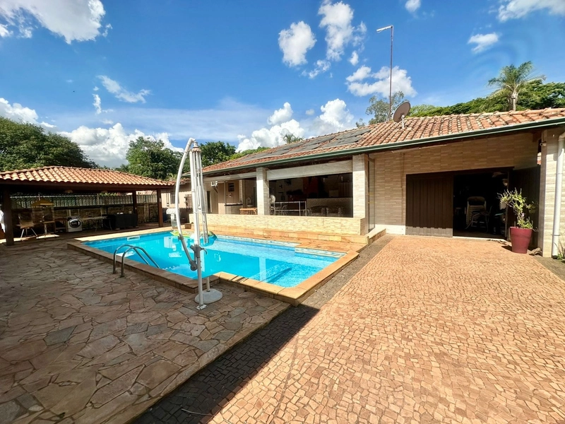 Casa/ Chácara à venda 4 dormitórios, piscina - Santa Rita - Piracicaba