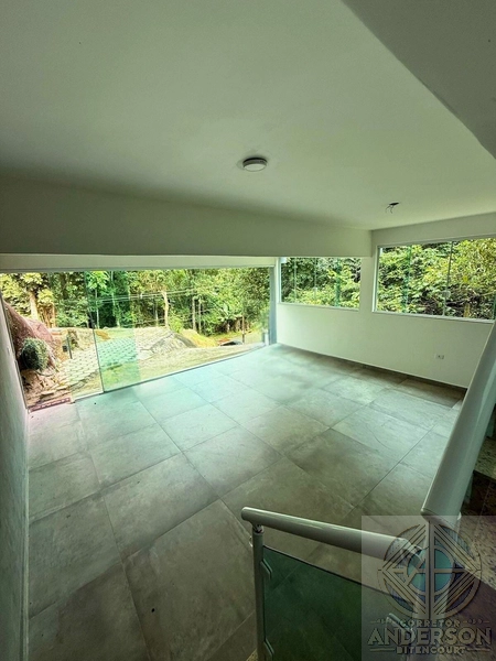 Venda – Casa de Vidro no Condomínio Parque Suíça – Caieiras/SP: 6ª foto da galeria de imagens do imóvel