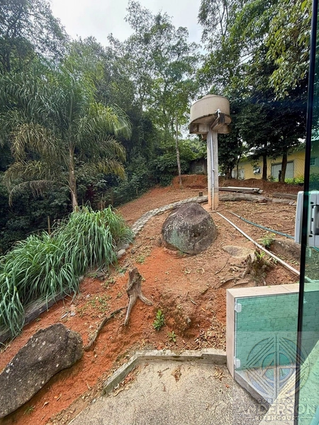 Venda – Casa de Vidro no Condomínio Parque Suíça – Caieiras/SP: 5ª foto da galeria de imagens do imóvel