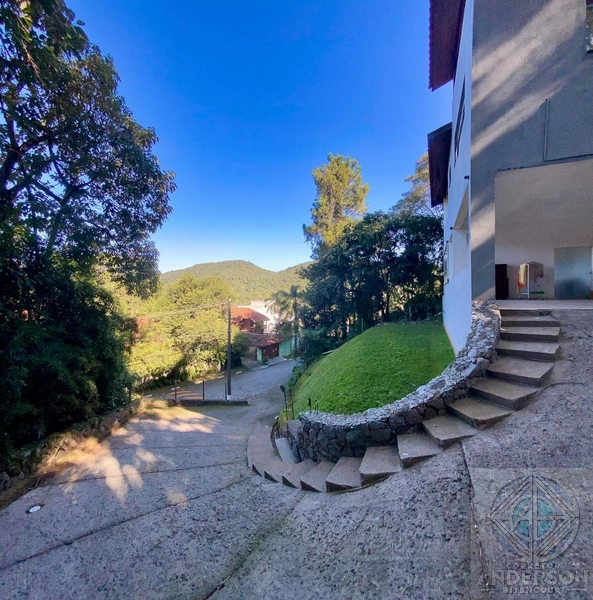 Parque Suíça - Casa em Condomínio com vista verde e acesso fácil!: 3ª foto da galeria de imagens do imóvel