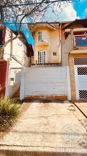 Sobrado dos Sonhos no Coração de Caieiras – 3 Dorms + Piscina + Área