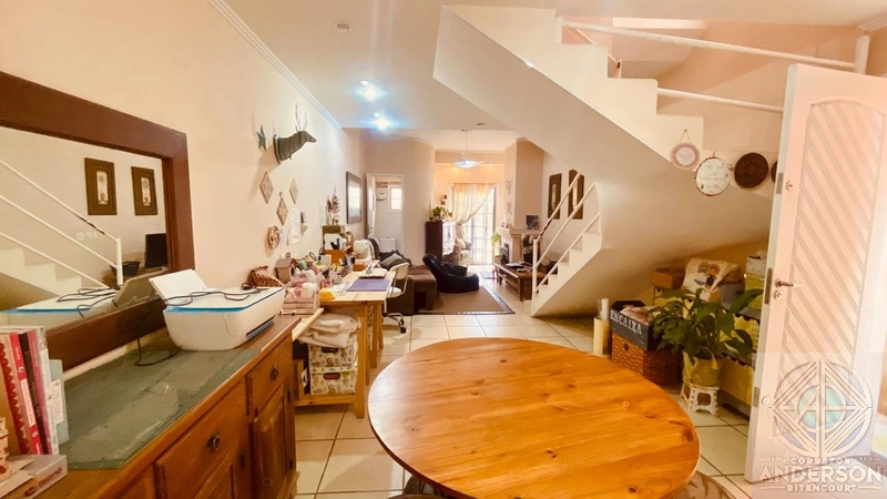 Sobrado dos Sonhos no Coração de Caieiras – 3 Dorms + Piscina + Área: 19ª foto da galeria de imagens do imóvel