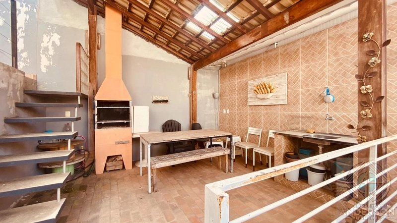 Sobrado dos Sonhos no Coração de Caieiras – 3 Dorms + Piscina + Área: 10ª foto da galeria de imagens do imóvel