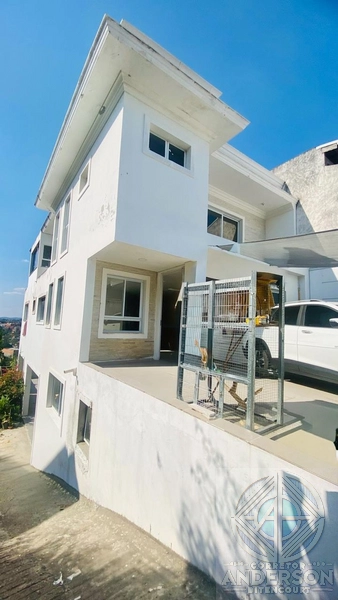 Sobrado de Alto Padrão no Condomínio Real Park – Caieiras/SP: 2ª foto da galeria de imagens do imóvel