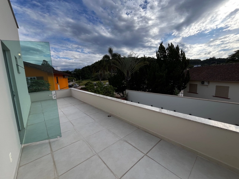 Casa ampla com piscina no Centro da Guabiruba: 51ª foto da galeria de imagens do imóvel