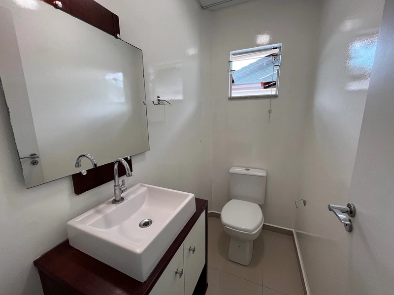 Casa ampla com piscina no Centro da Guabiruba: 16ª foto da galeria de imagens do imóvel