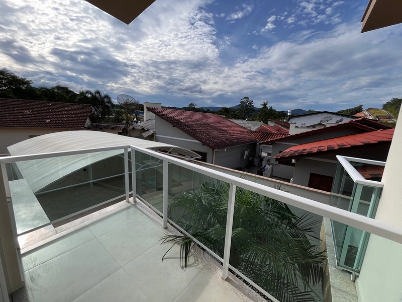 Casa ampla com piscina no Centro da Guabiruba: 30ª foto da galeria de imagens do imóvel