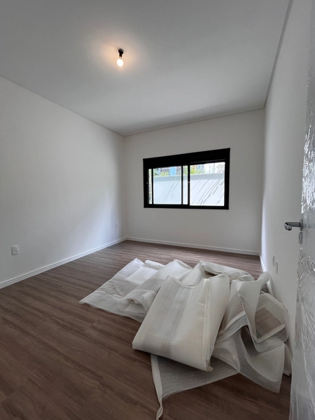 Linda casa 3 quartos, nova, à venda no São Luiz - Brusque SC: 22ª foto da galeria de imagens do imóvel