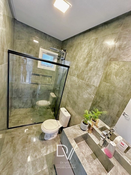 Casa de 03 dormitórios com piscina aquecida: 25ª foto da galeria de imagens do imóvel