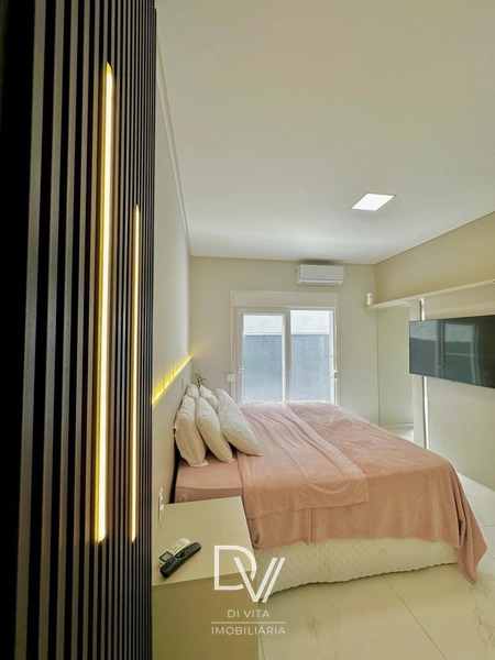 Casa de 03 dormitórios com piscina aquecida: 17ª foto da galeria de imagens do imóvel