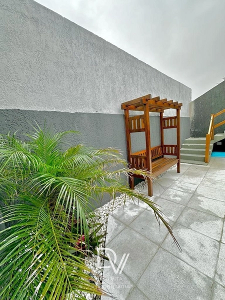 Casa de 03 dormitórios com piscina aquecida: 4ª foto da galeria de imagens do imóvel