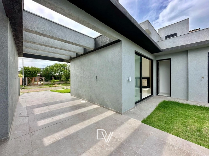 CASA EM CAPÃO DA CANOA PRÓXIMO AO MAR: 4ª foto da galeria de imagens do imóvel