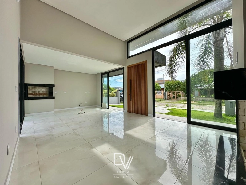 CASA EM CAPÃO DA CANOA PRÓXIMO AO MAR: 6ª foto da galeria de imagens do imóvel