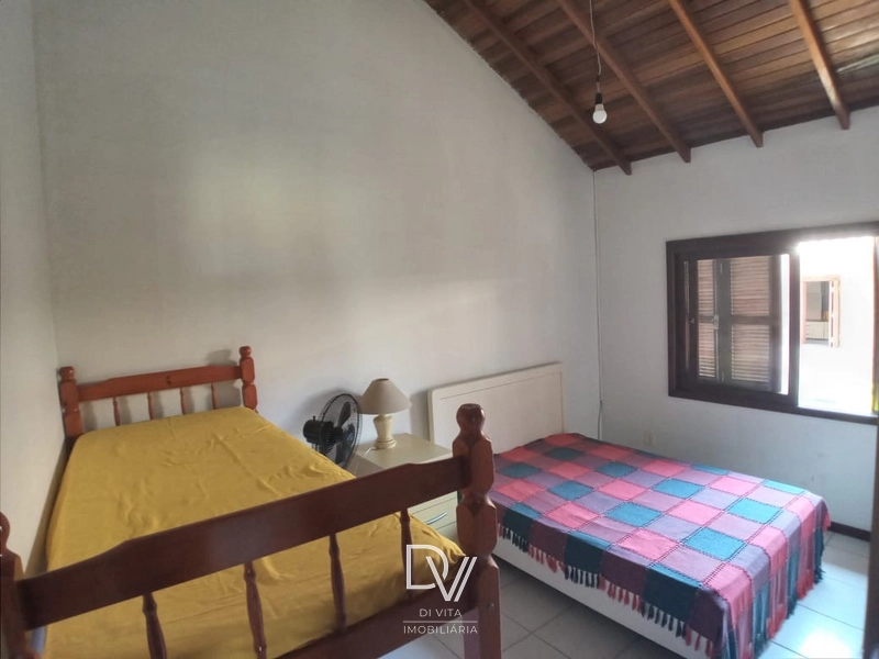 Casa com 04 dormitórios, quiosque e piscina em Xangri-lá: 15ª foto da galeria de imagens do imóvel