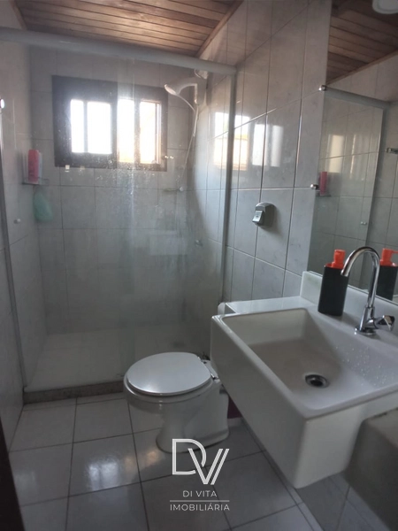 Casa com 04 dormitórios, quiosque e piscina em Xangri-lá: 13ª foto da galeria de imagens do imóvel