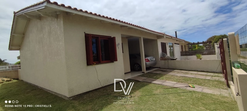Casa de 02 dormitórios em Capão da Canoa
