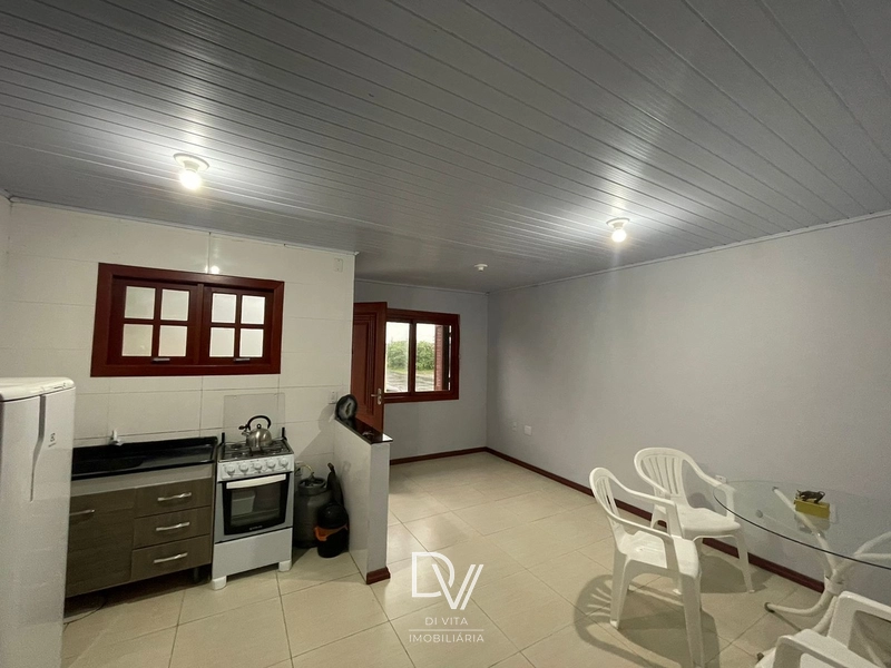 Casa de 02 dormitórios em Capão da Canoa: 6ª foto da galeria de imagens do imóvel
