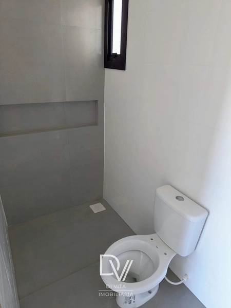 Casa com 02 dormitórios a 50 metros do mar: 4ª foto da galeria de imagens do imóvel