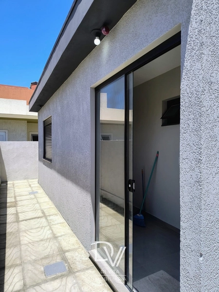 Casa com 02 dormitórios a 50 metros do mar: 11ª foto da galeria de imagens do imóvel