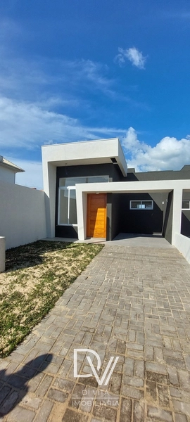 Casa com 03 dormitórios no Bairro Jardim Beira Mar: 2ª foto da galeria de imagens do imóvel