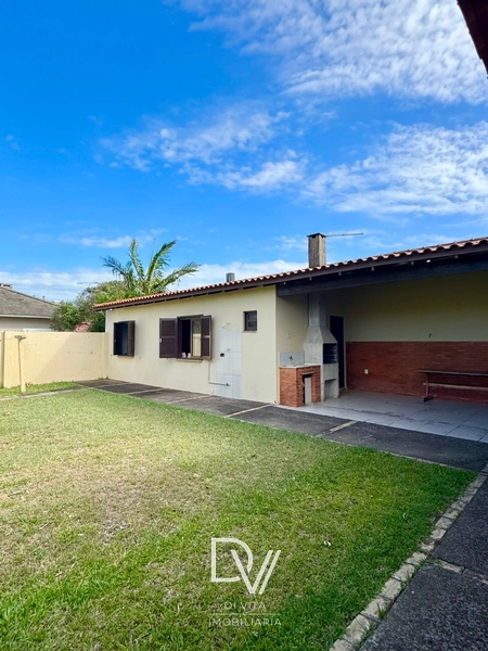 Casa com 04 dormitórios e 02 terrenos, lado mar no Bairro Remanso: 3ª foto da galeria de imagens do imóvel